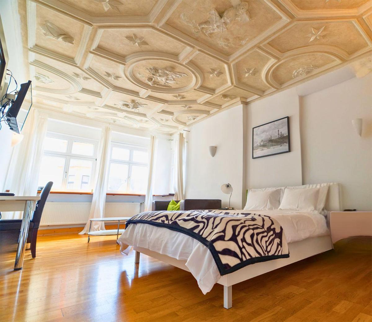 The Square Coburg - Housity