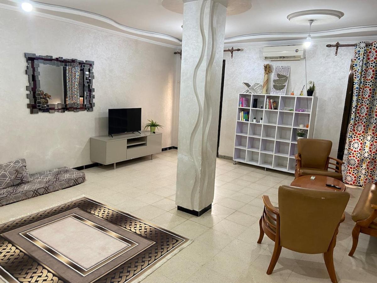Appartement F4 spacieux au cœur de Skikda - Housity