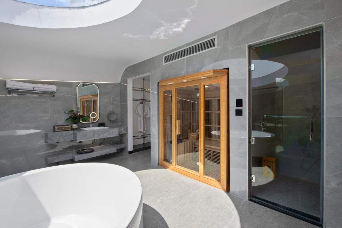 Mộc Châu Island - Lune Village - Housity