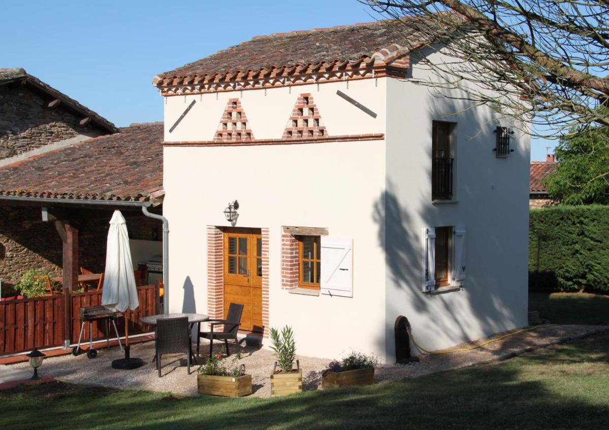 Le Pigeonnier de Lacalm GÎTE - Housity