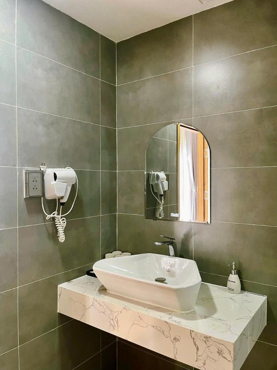 Triland Hotel - Housity