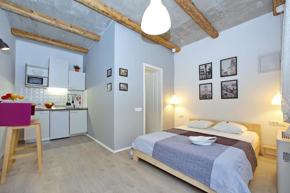 Guverna New City Accommodation - Housity