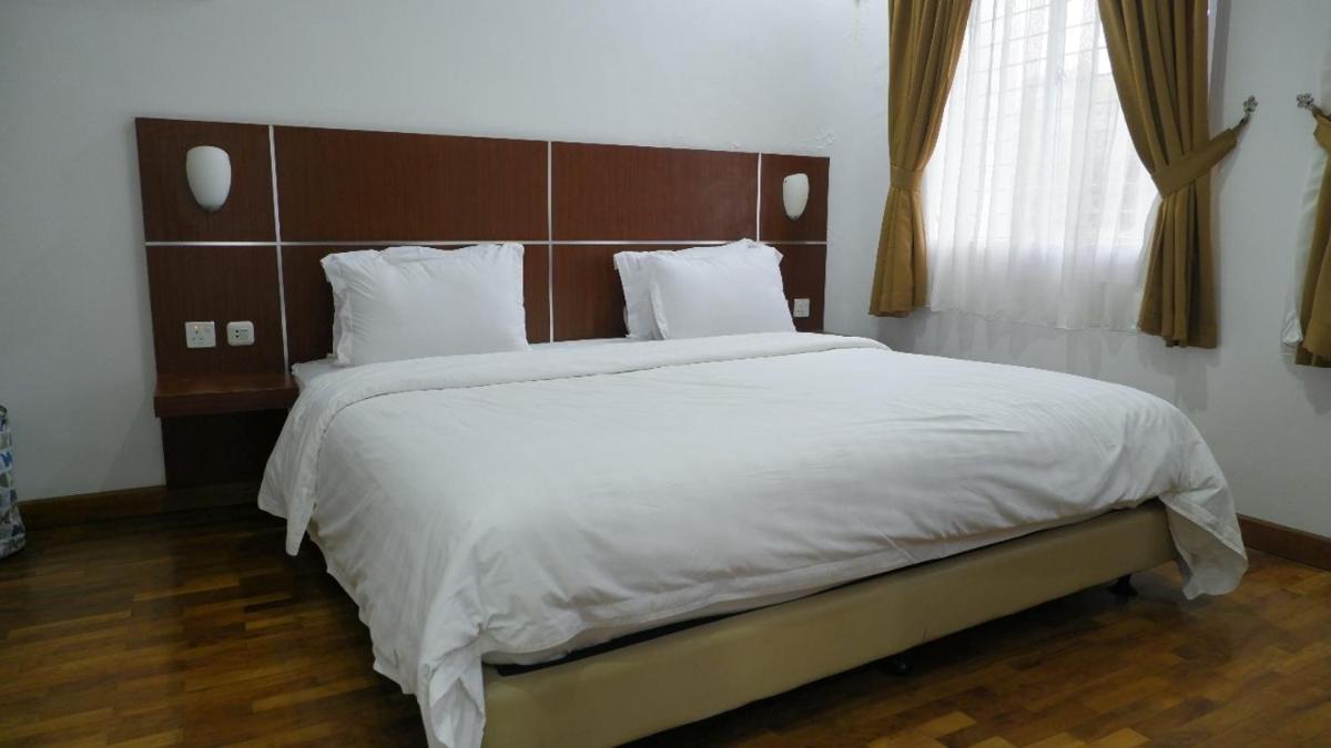 Diyar Villas Puncak M4/12 - Housity