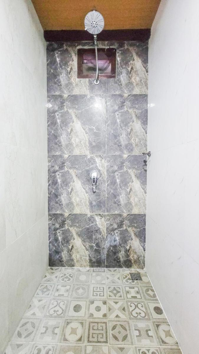 Capung Guesthouse - Housity