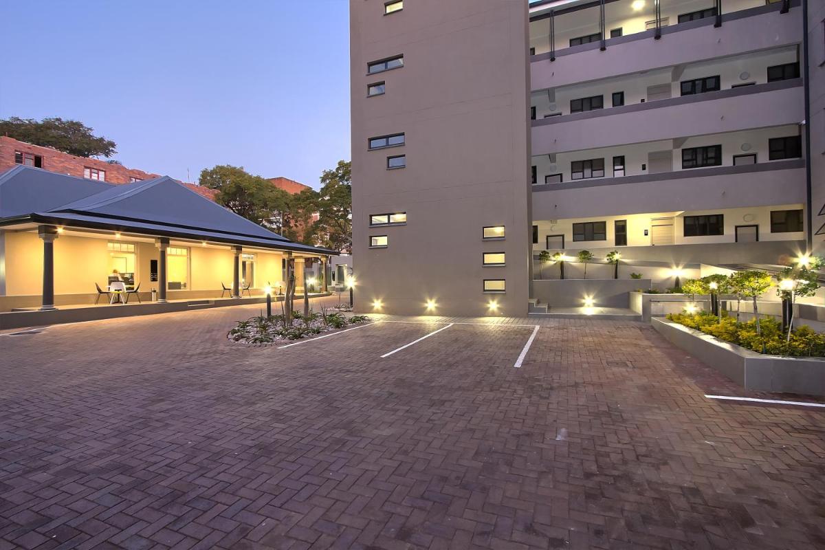 The Park Lodge Hotel - Housity