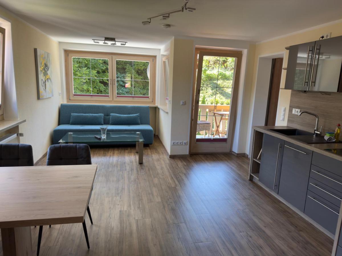 Küche/Küchenzeile in der Unterkunft Alpenglühn Apartments - Adult Only