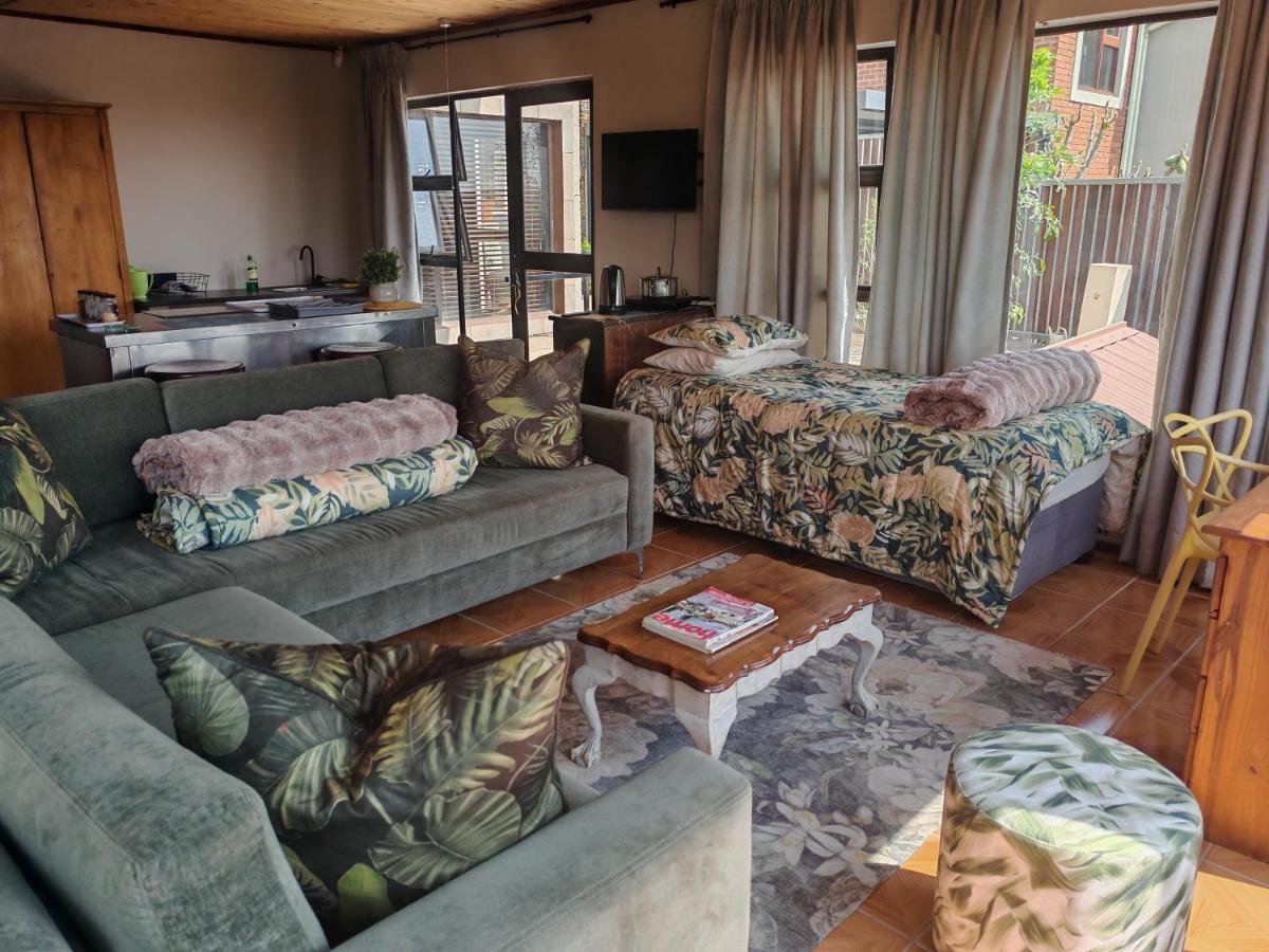 House Olive - Housity