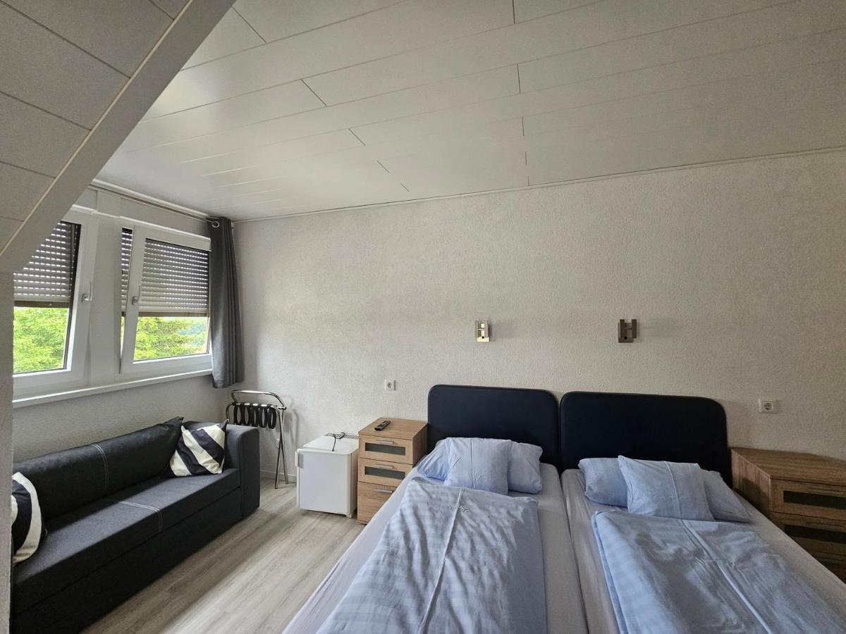 Bauer´s Pension-Restaurant-Catering - Housity