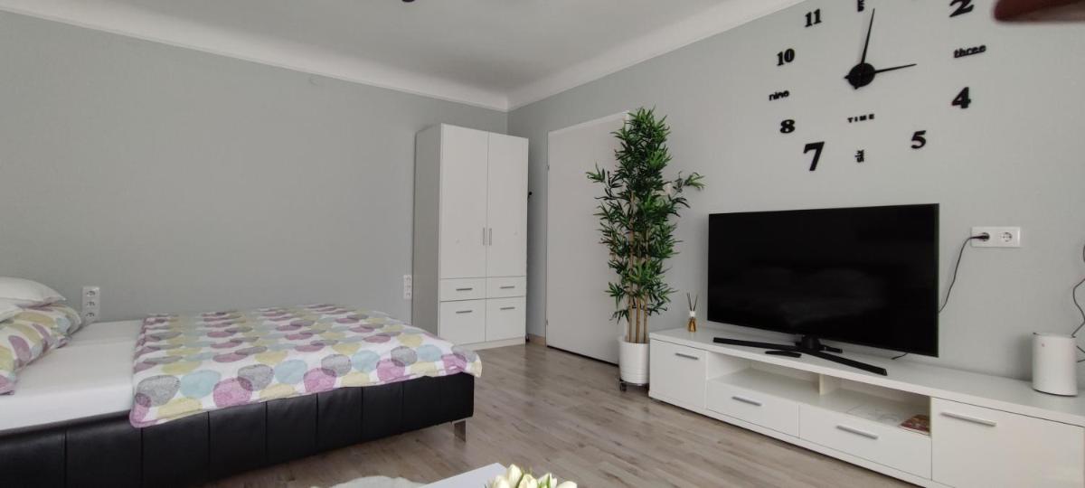 Our Haven in 1220 - Hizvo