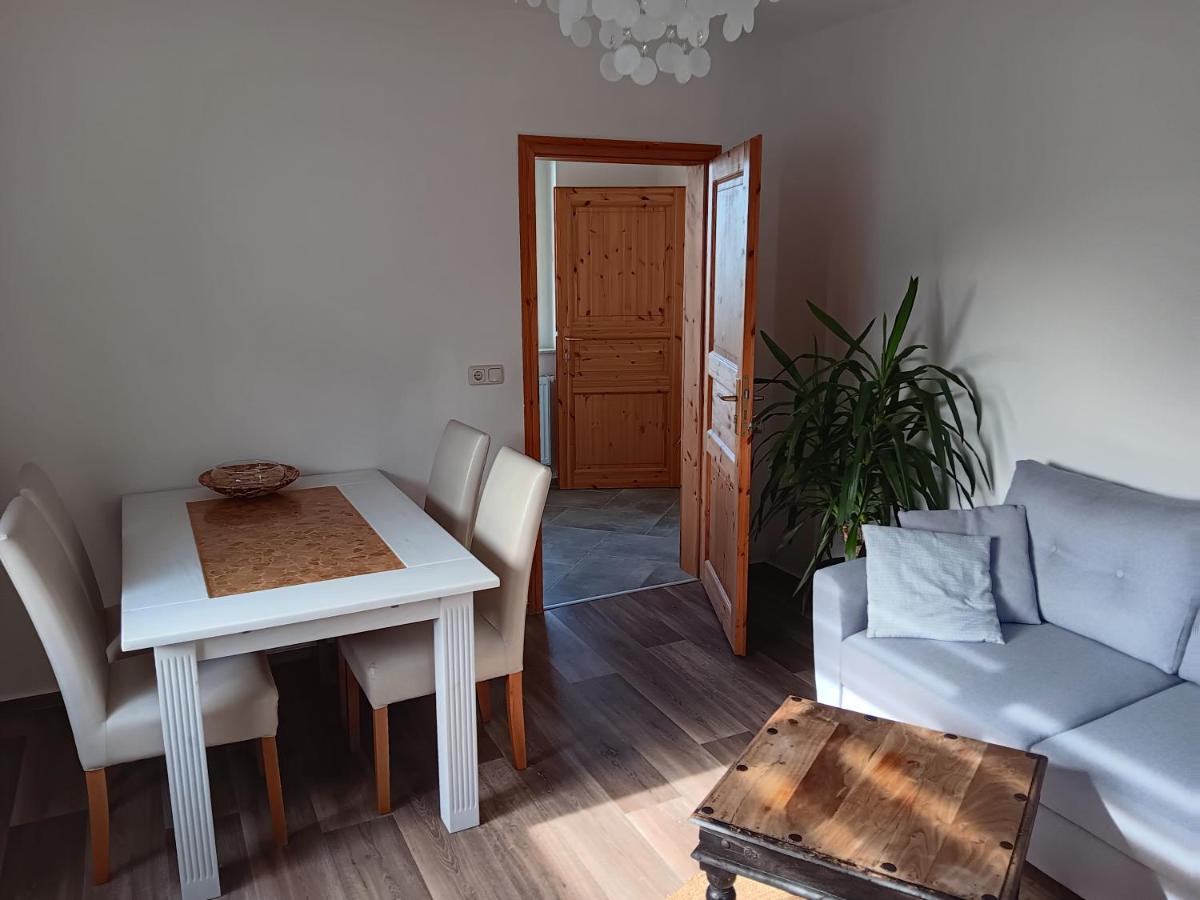 Ferienwohnung Saalfeld - Sommerfrische Burkersdorf - Housity