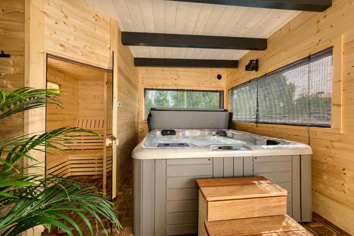 Domki Magnolia Noclegi & SPA Zator - Housity