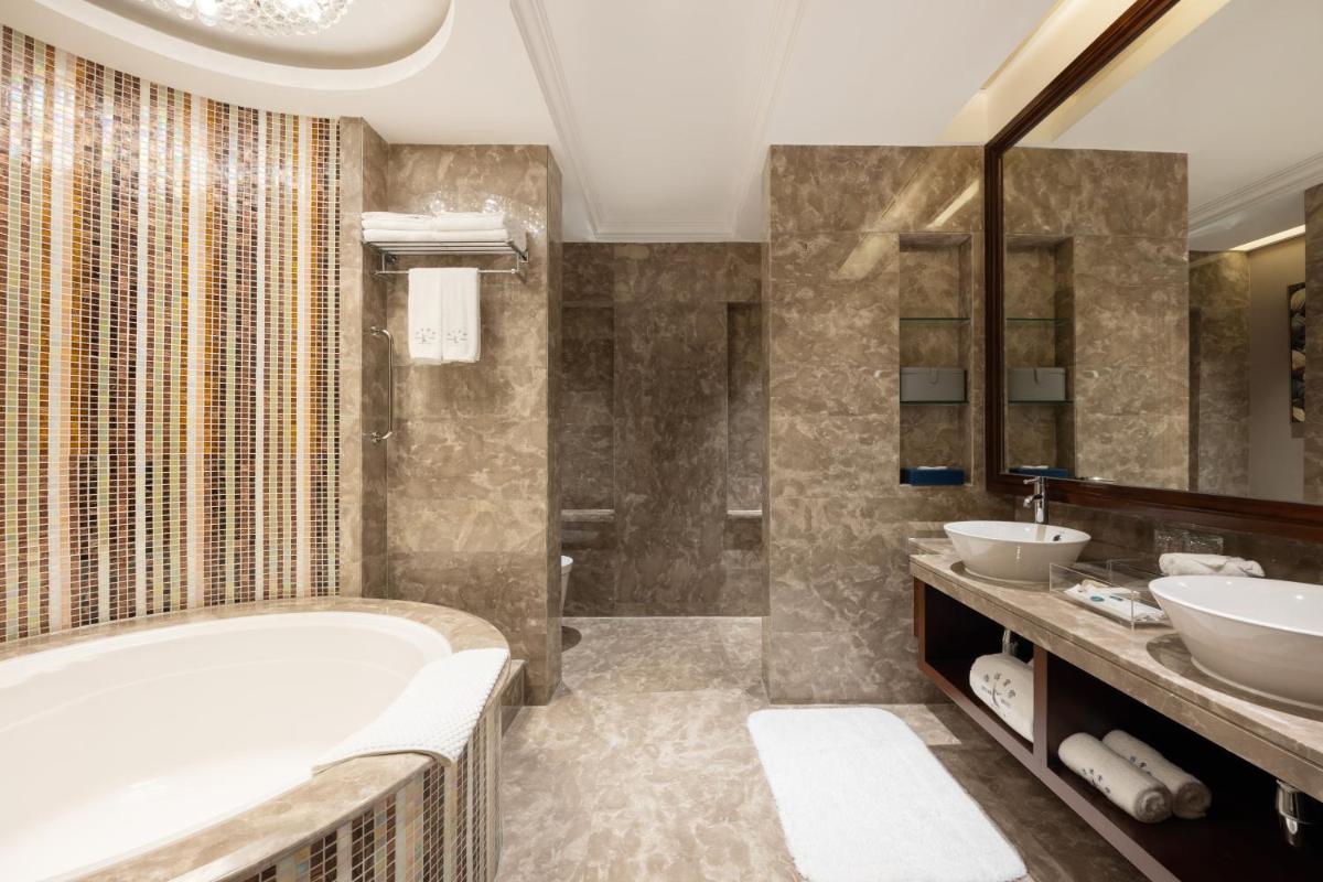 Ocean Hotel Guangzhou - Housity