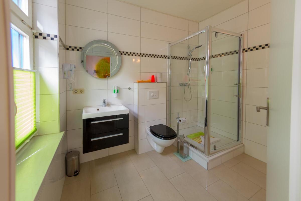 Hotel Am Müritzhafen garni - Housity