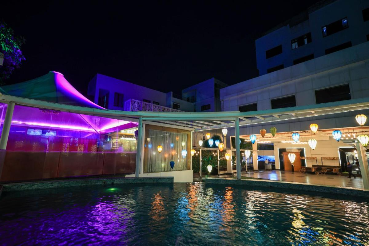 Hotel Royal Cliff - Housity