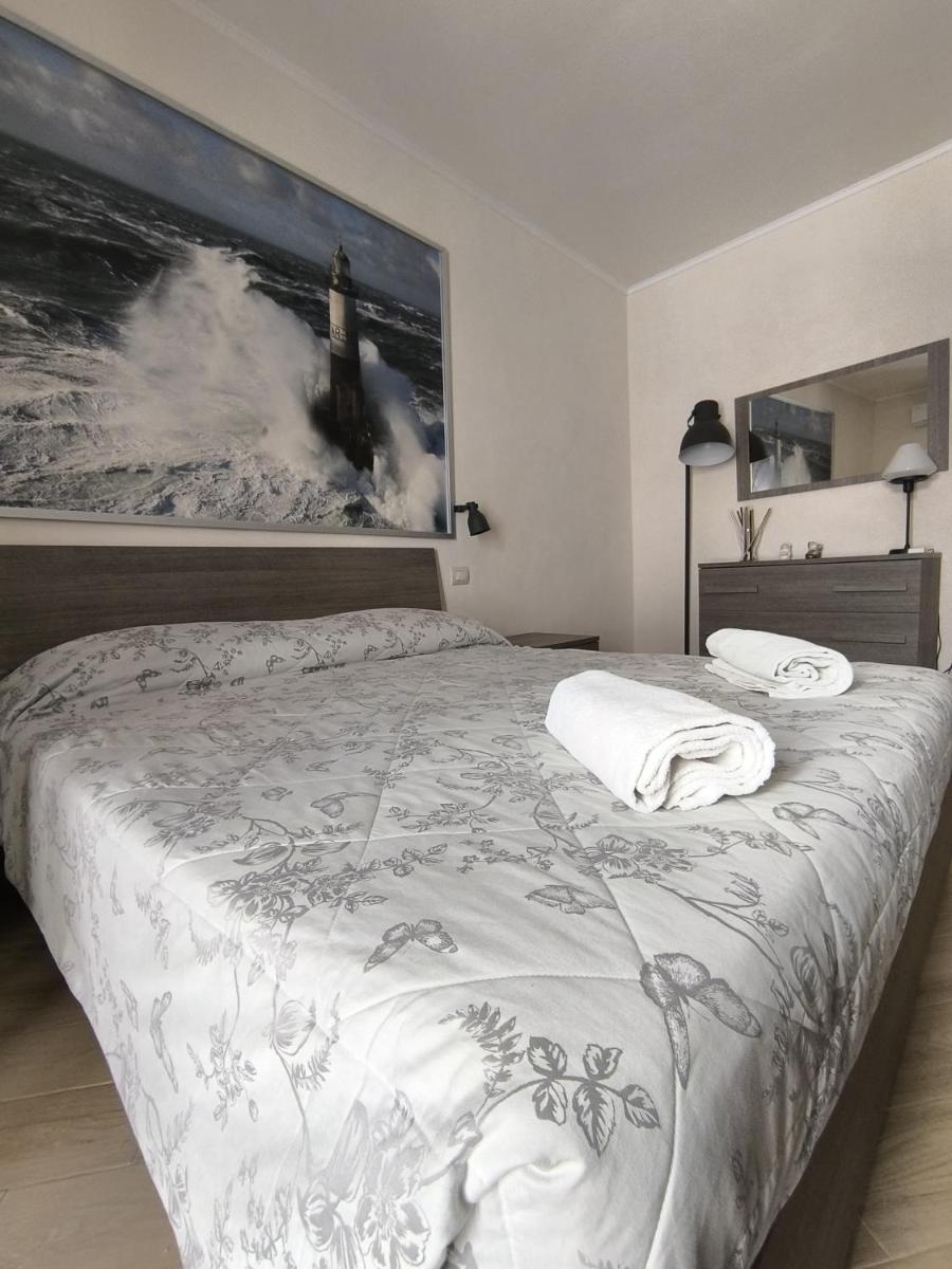 Augusta Isola Appartamento in Pieno Centro - Housity