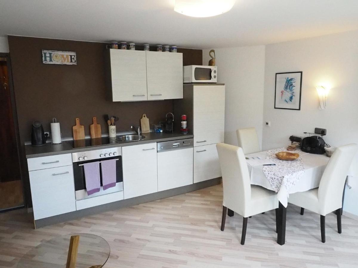 Ferienwohnung Atelier Wenig - Hizvo