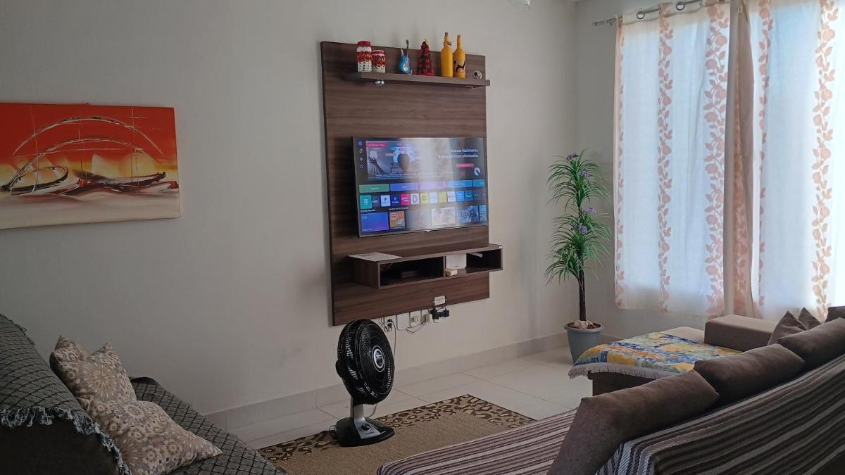 Casa com Piscina em Guaratiba - Housity