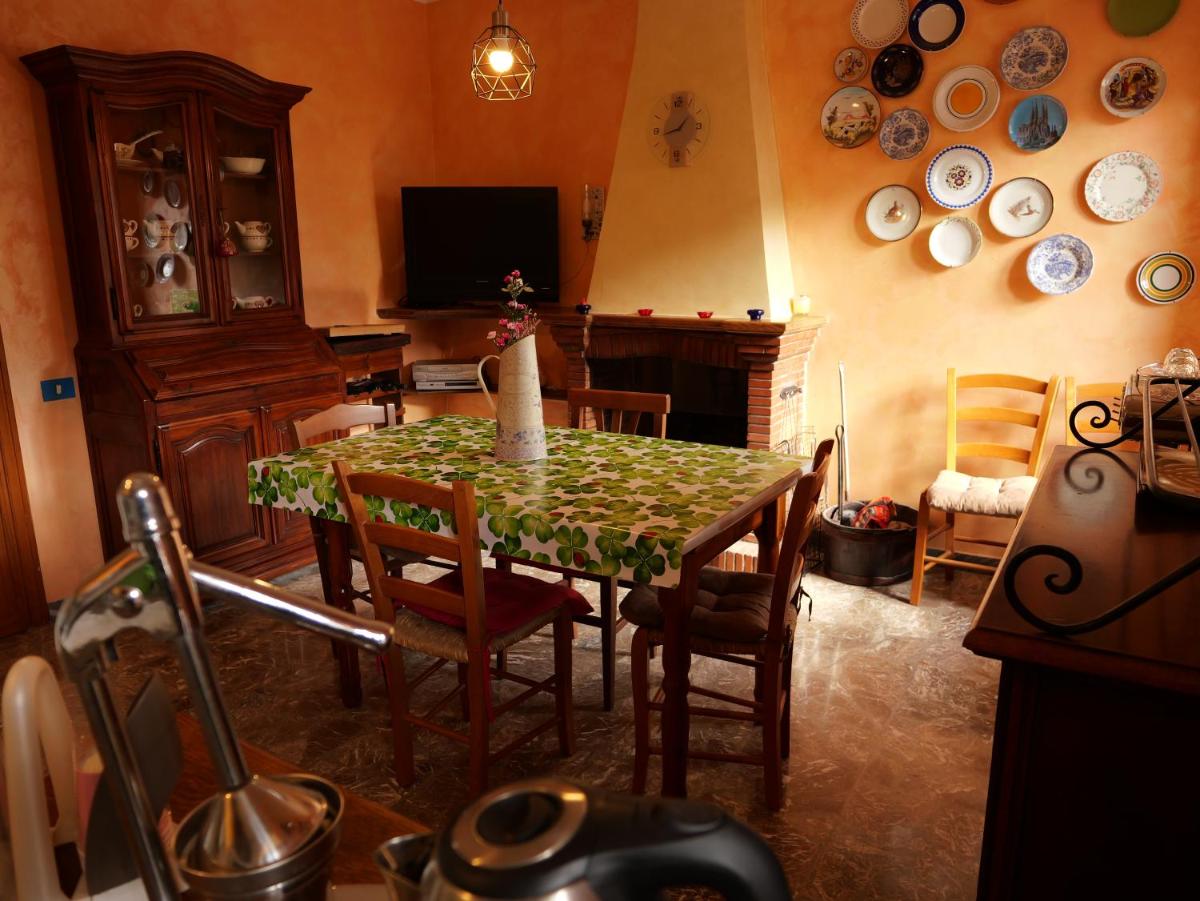 B&B Santa Vittoria - Housity