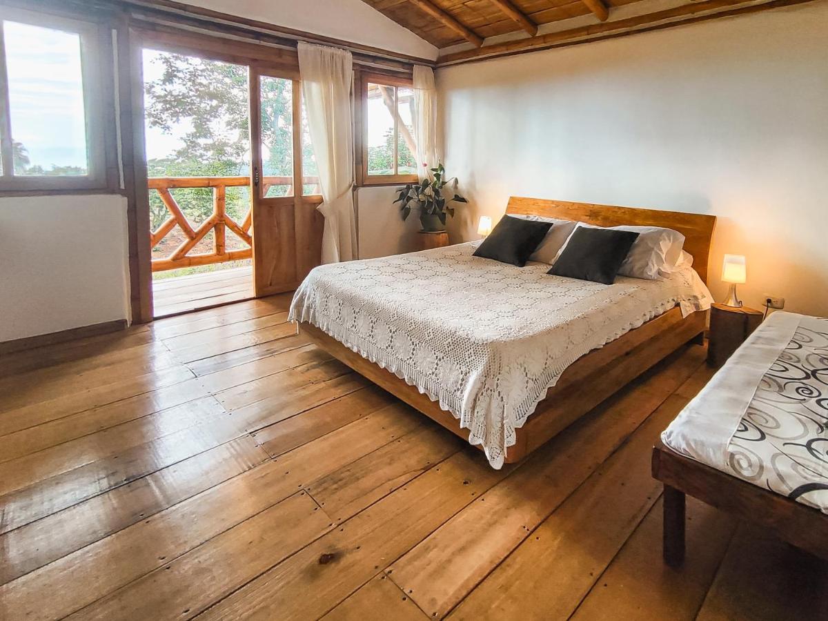 Casa Laureles - Housity
