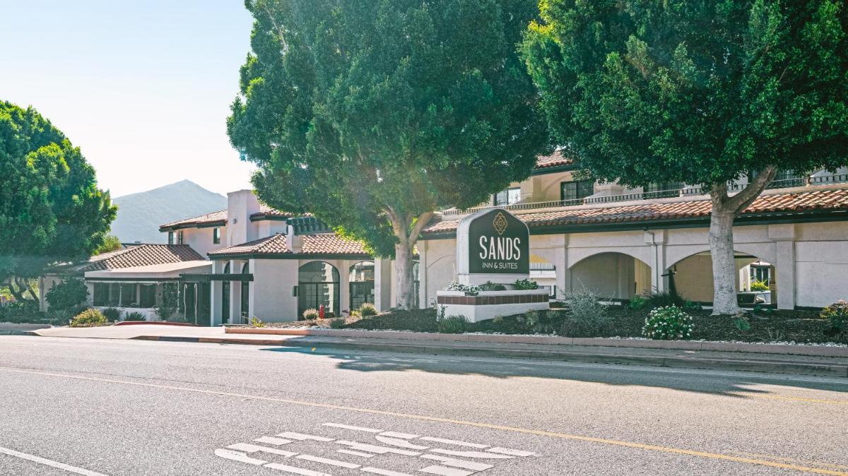 Sands Inn & Suites - Housity