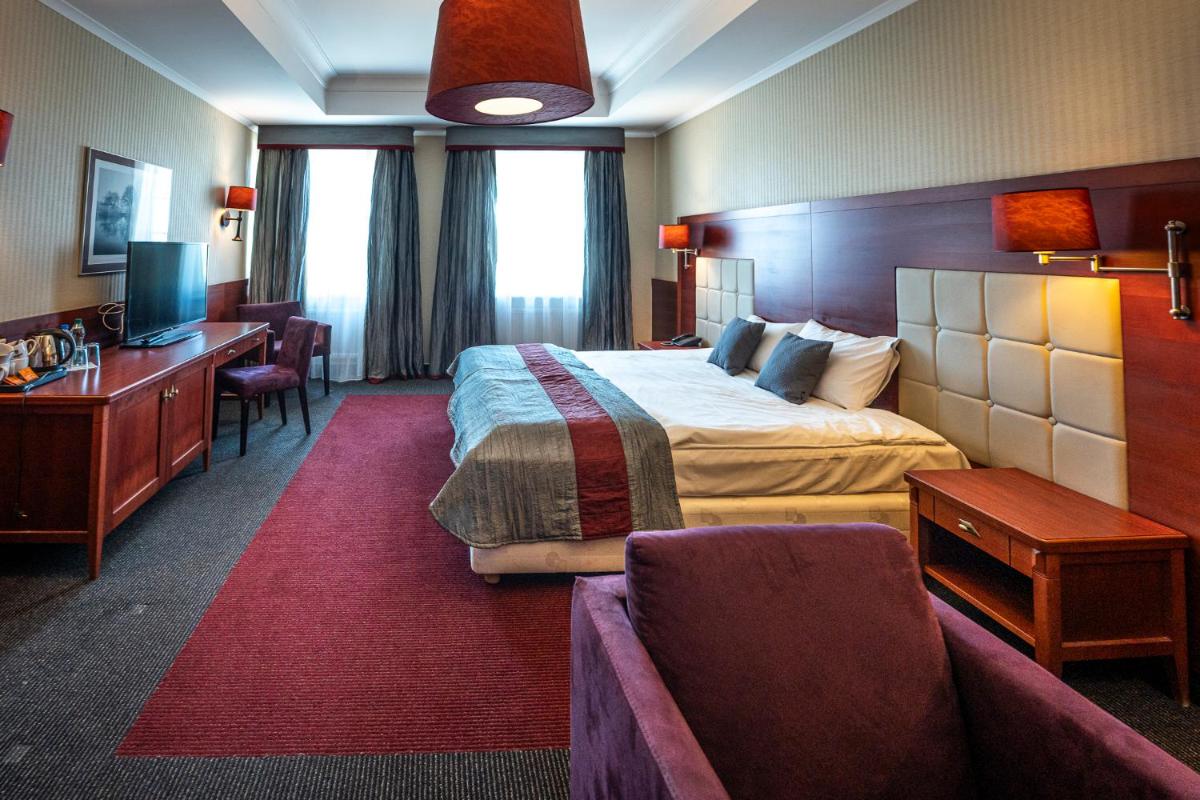 Hotel Panorama - Housity