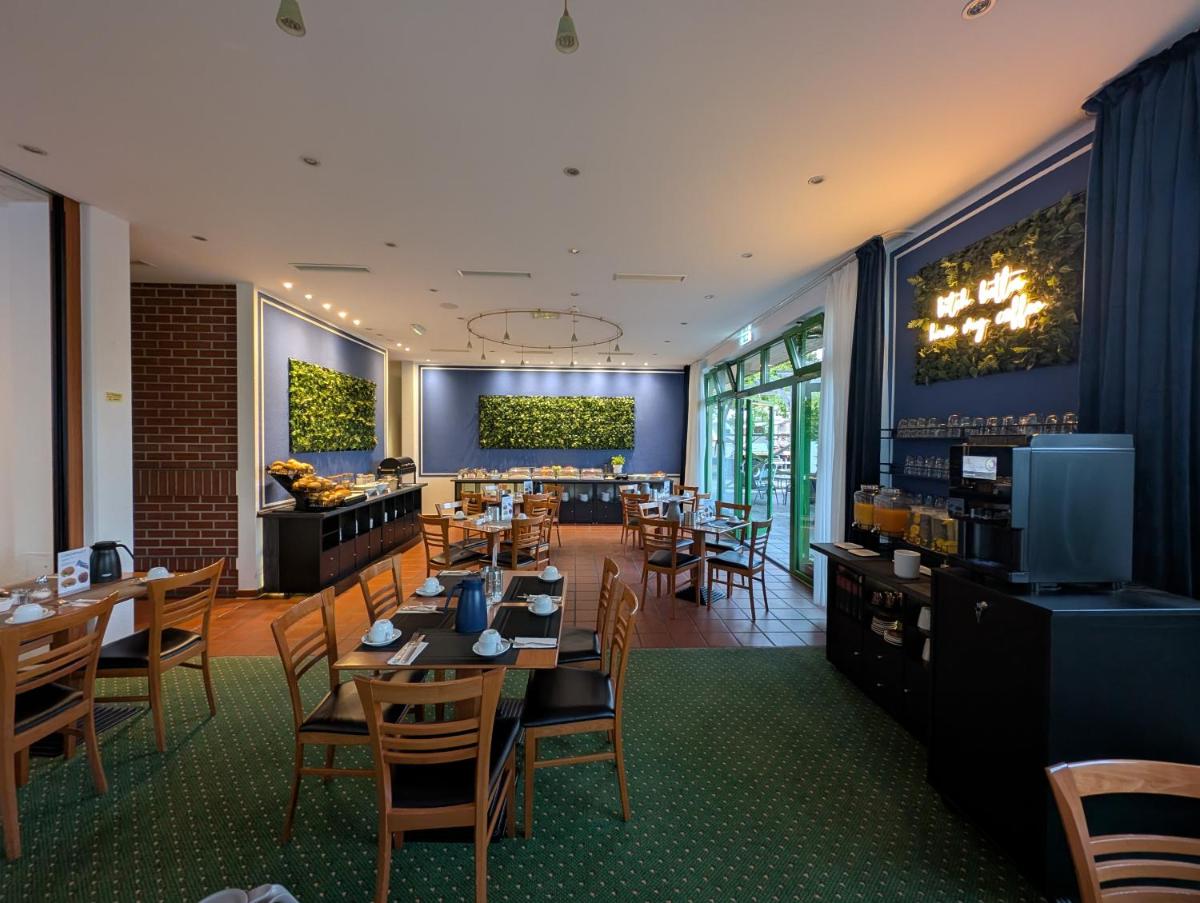 Acron-Hotel Quedlinburg - Housity