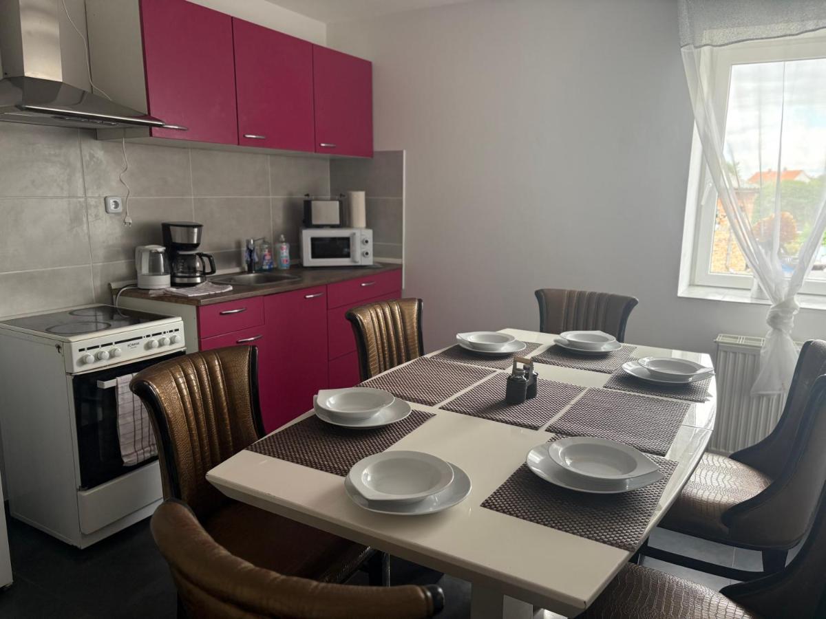 Geräumige Ferienwohnung - ideal für Monteure in Förderstedt, Staßfurt - Housity