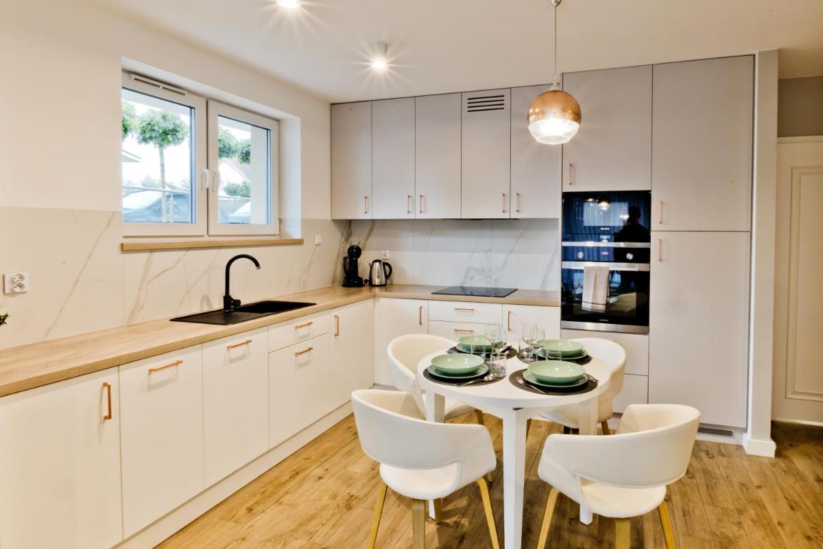 Apartamenty Klifowa Rewal 98 - Housity