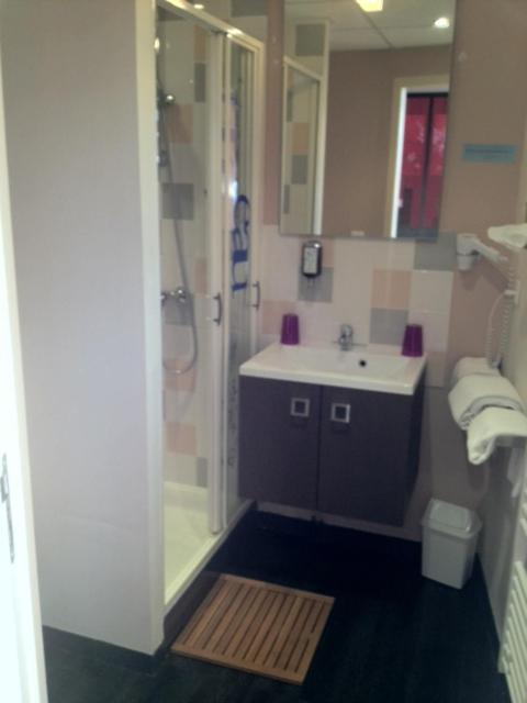 Hotel O2B Aux Berges de Brocéliande - Housity