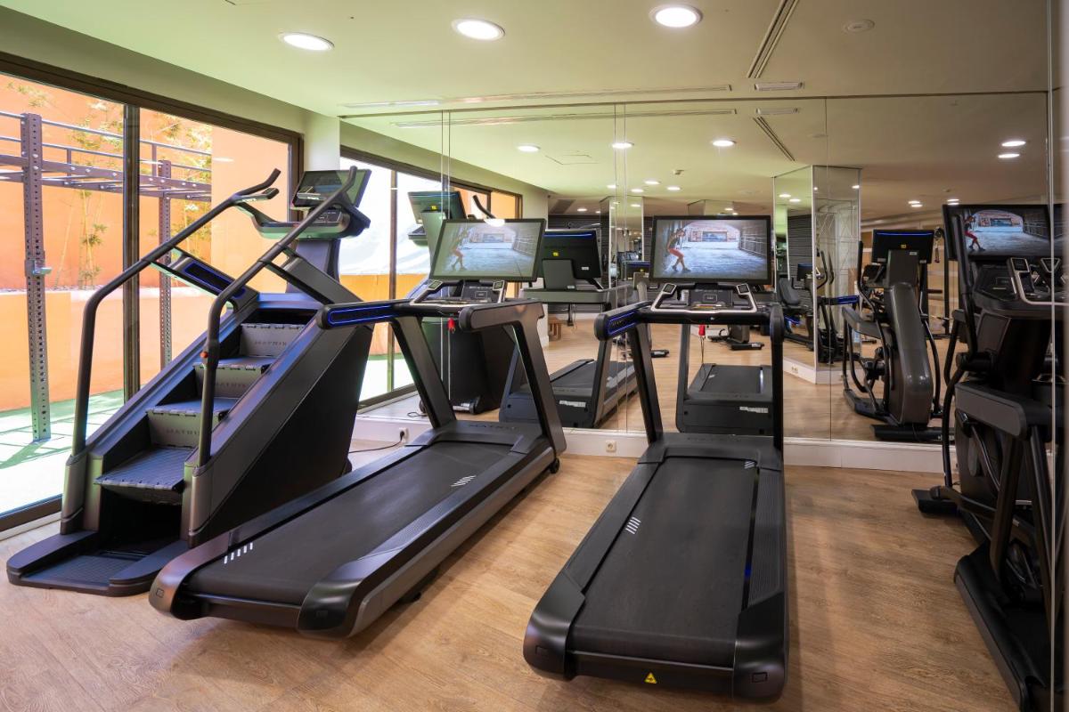 Gimnasio o instalaciones de fitness de Royal Hideaway Sancti Petri