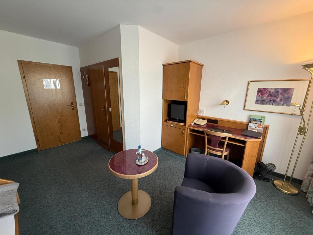 Hotel Zimmermann - Housity