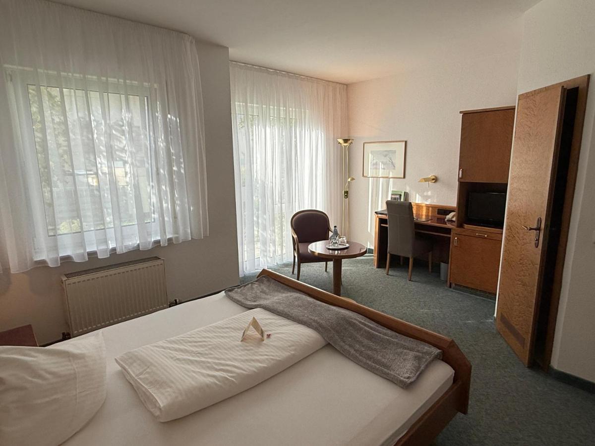 Hotel Zimmermann - Housity