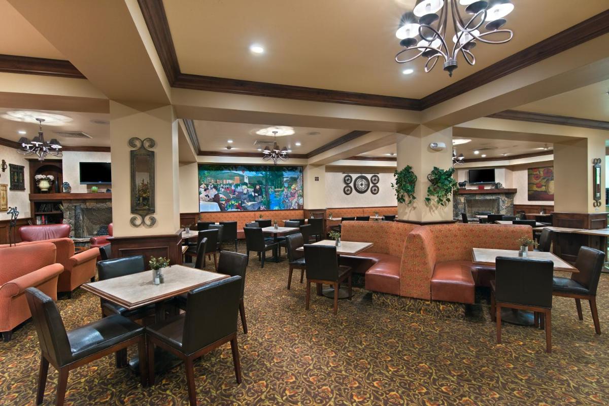 Oxford Suites Boise - Hizvo