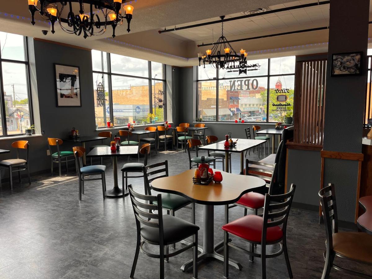 4th Street Lofts - Housity