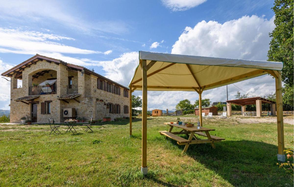 3 Bedroom Lovely Home In Montedinove - Housity