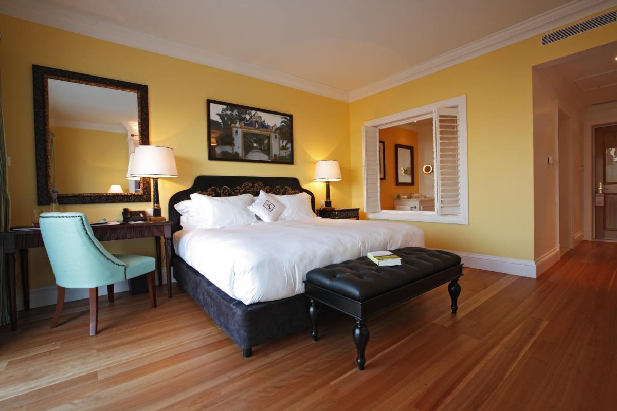 Uma cama ou camas num quarto em The Yeatman