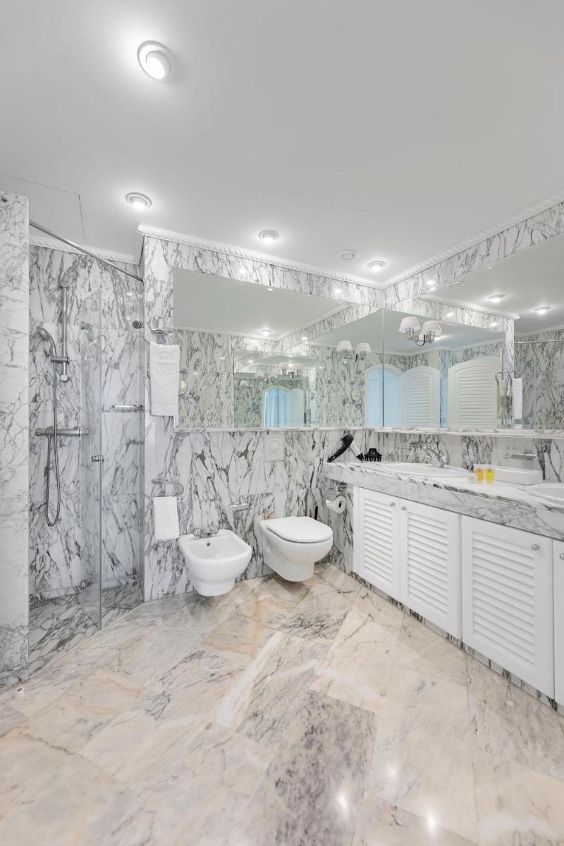 Un baño de Anfi del Mar 1