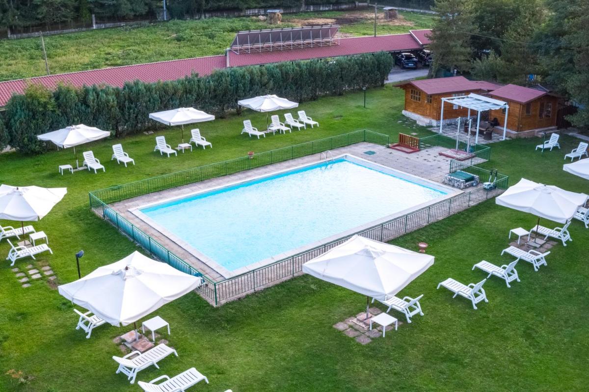 Hotel Iris - Housity