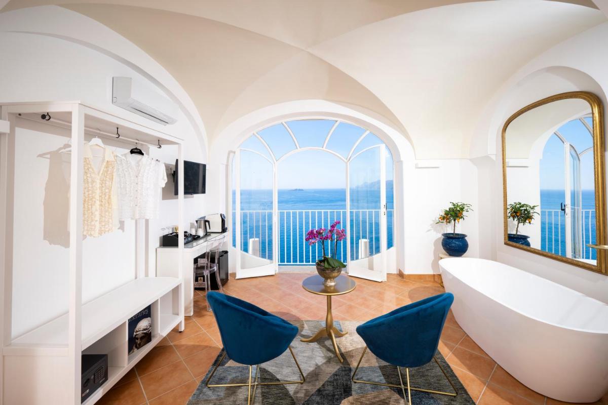 Villa Santa Chiara Positano Suites - Housity