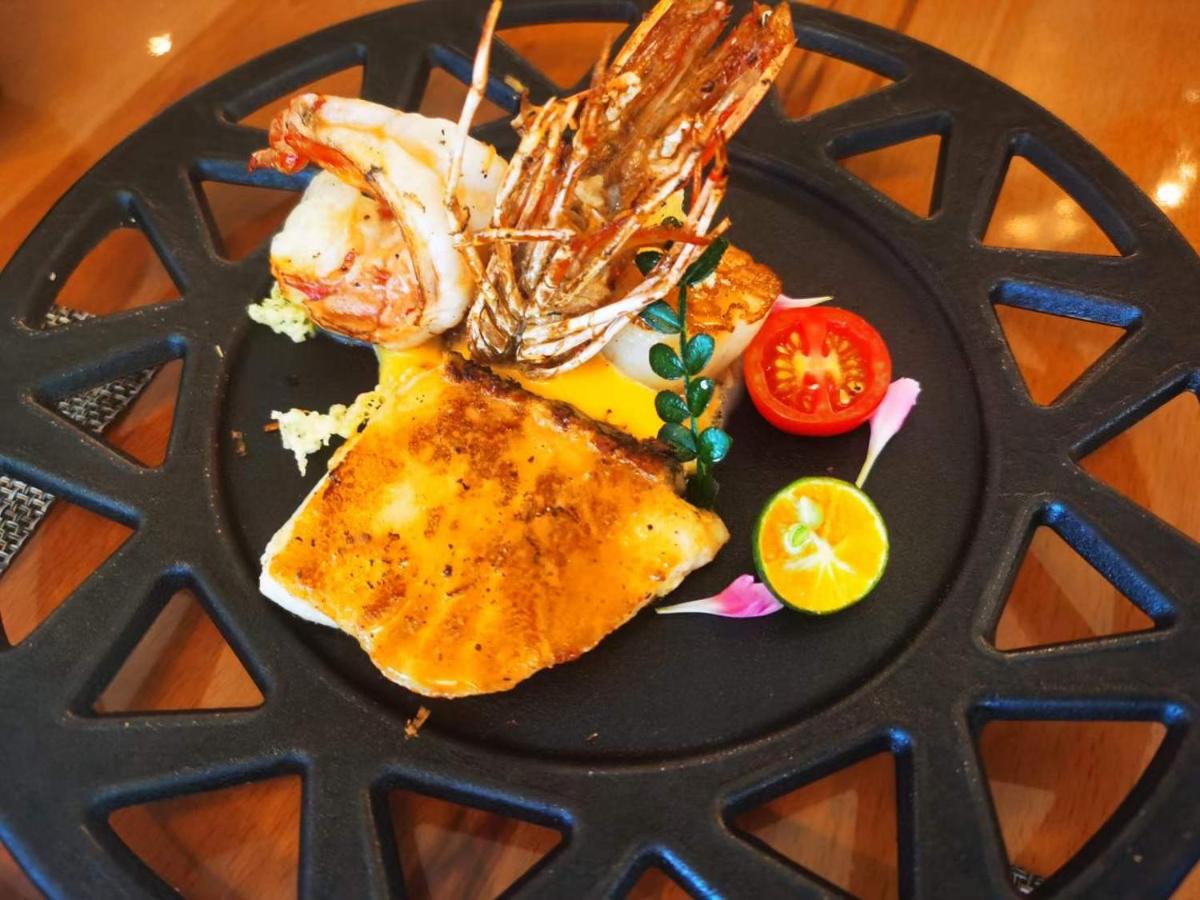 HOTEL VIP 46 SSQS - Housity