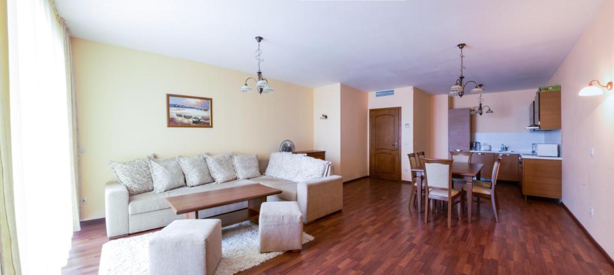 Suitetrails - Port Palace Apartments
