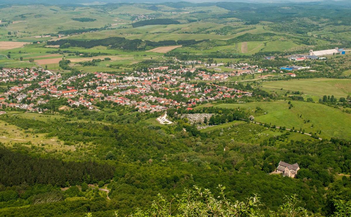Apátságúti Vendégház - Housity