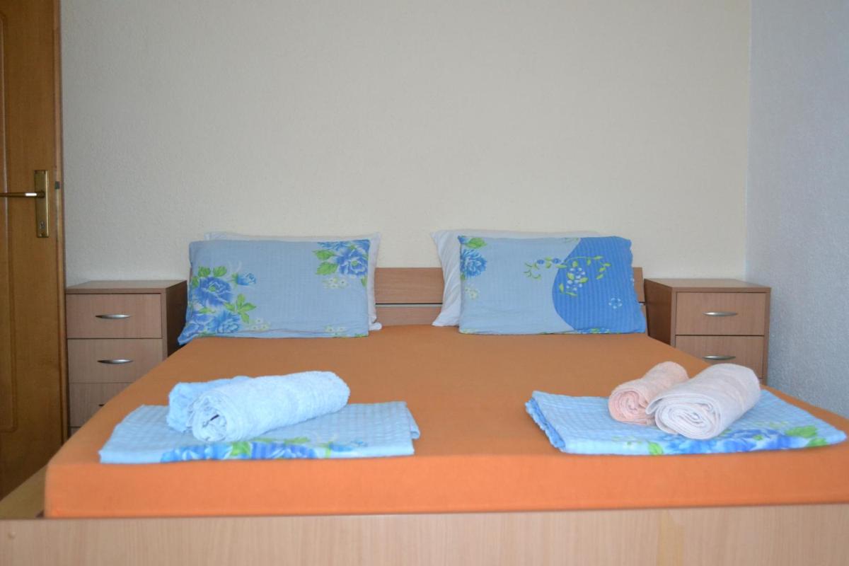Apartments Elizabet - Housity