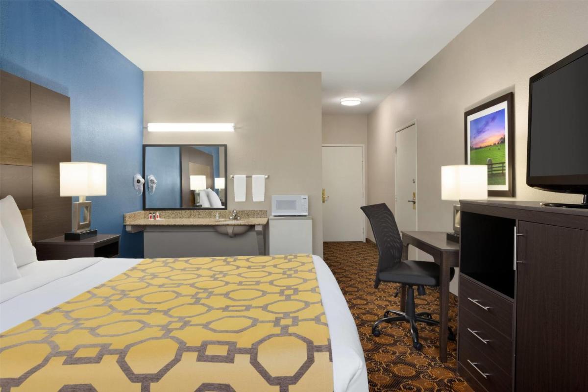 Baymont by Wyndham Winchester - Housity