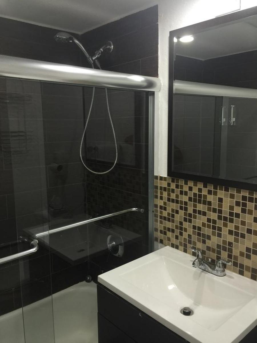 Oceanfront Studio Casablanca Miami Beach - Housity