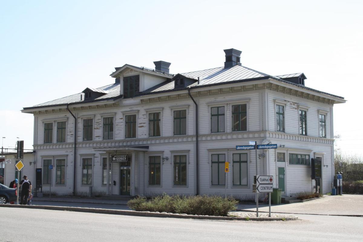 Hotell Lilla Station - Housity