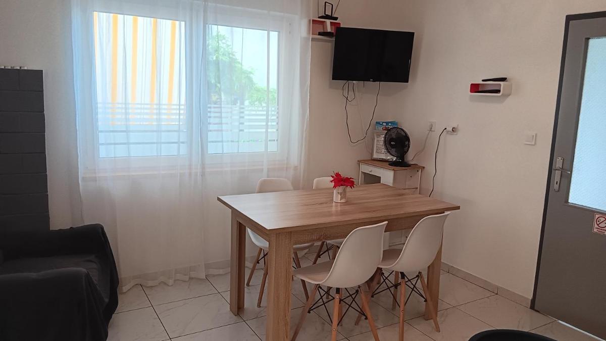 Apartment Marinero Šibenik - Housity