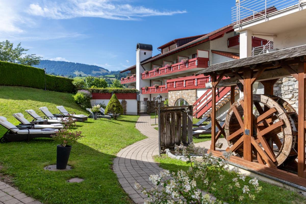 Königshof Hotel Resort - Partner von Oberstaufen PLUS und PLUS GOLF - Housity