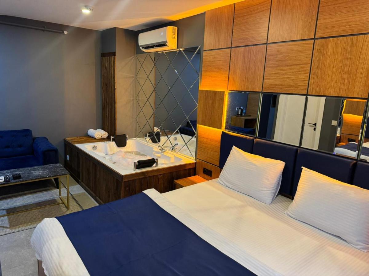 Guest Suites - Housity