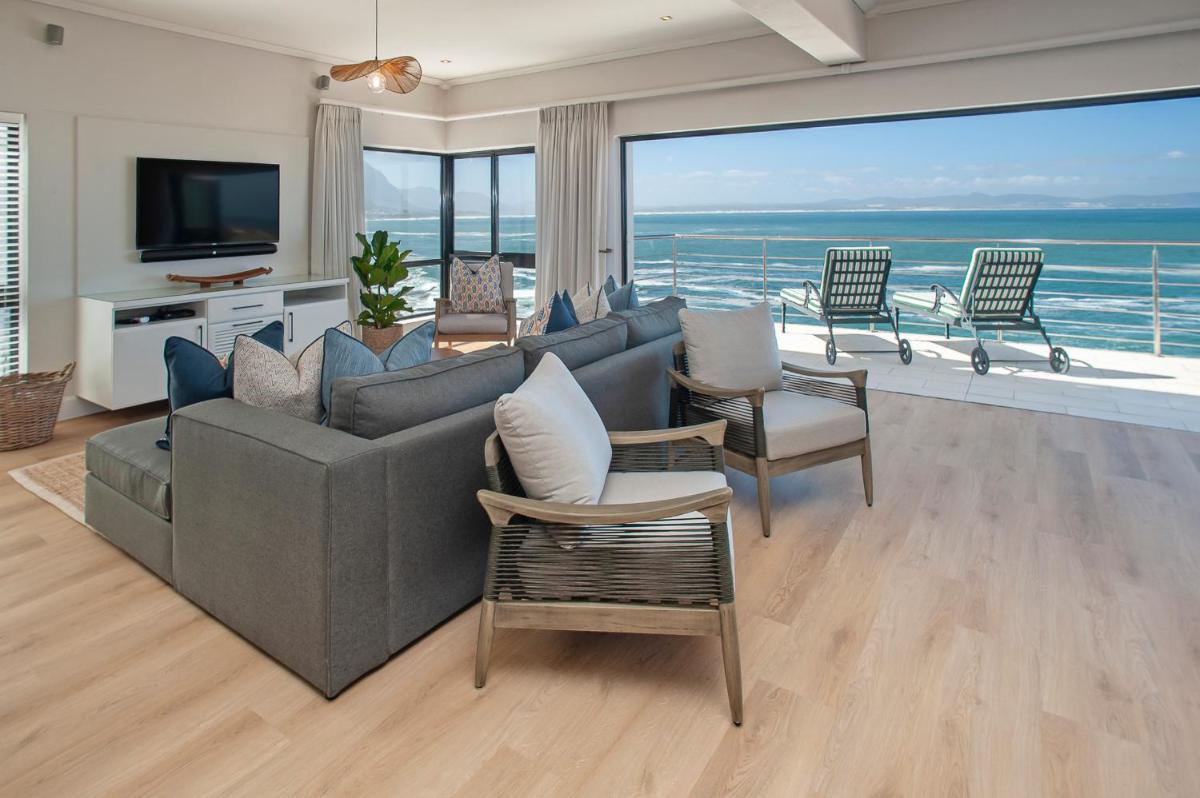 Hamewith Penthouse - Housity